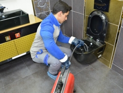 Tuvaletten Su Gitmiyor